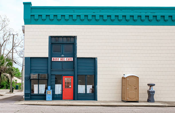 Portable Toilet Options We Offer in Continental, OH